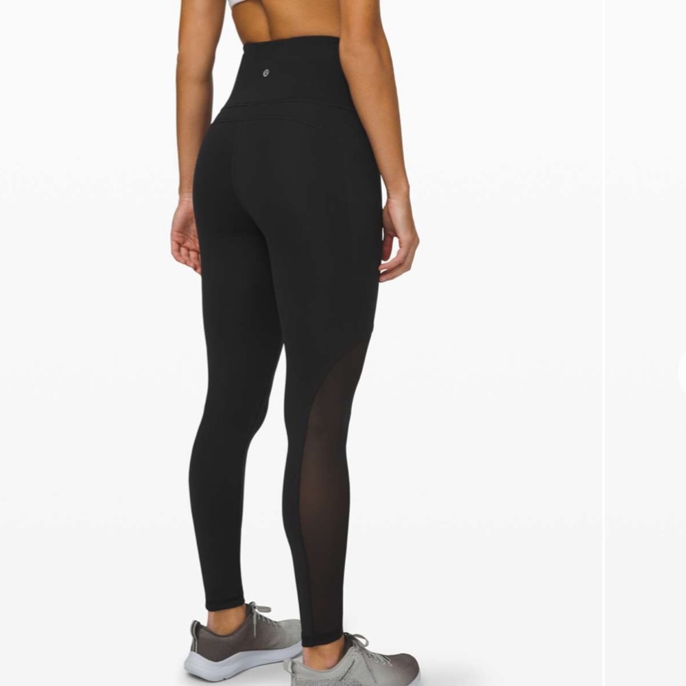 NWOT Lululemon Mastered Motion High-Rise Tight 28’